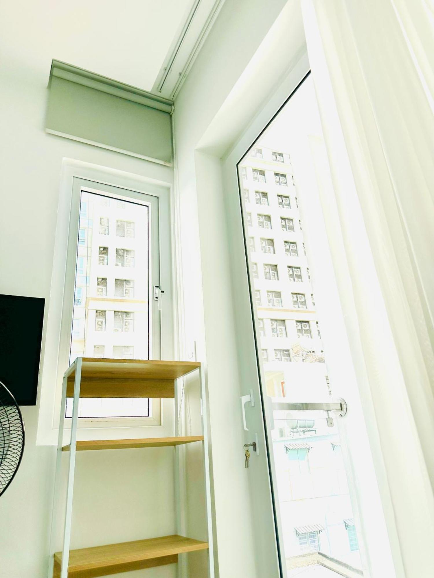 Modern Apartment Near Landmark81 Хошимин Экстерьер фото